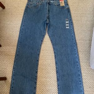 BRAND NEW - Levis 501 Jeans - Original fit - Size 38 / 34